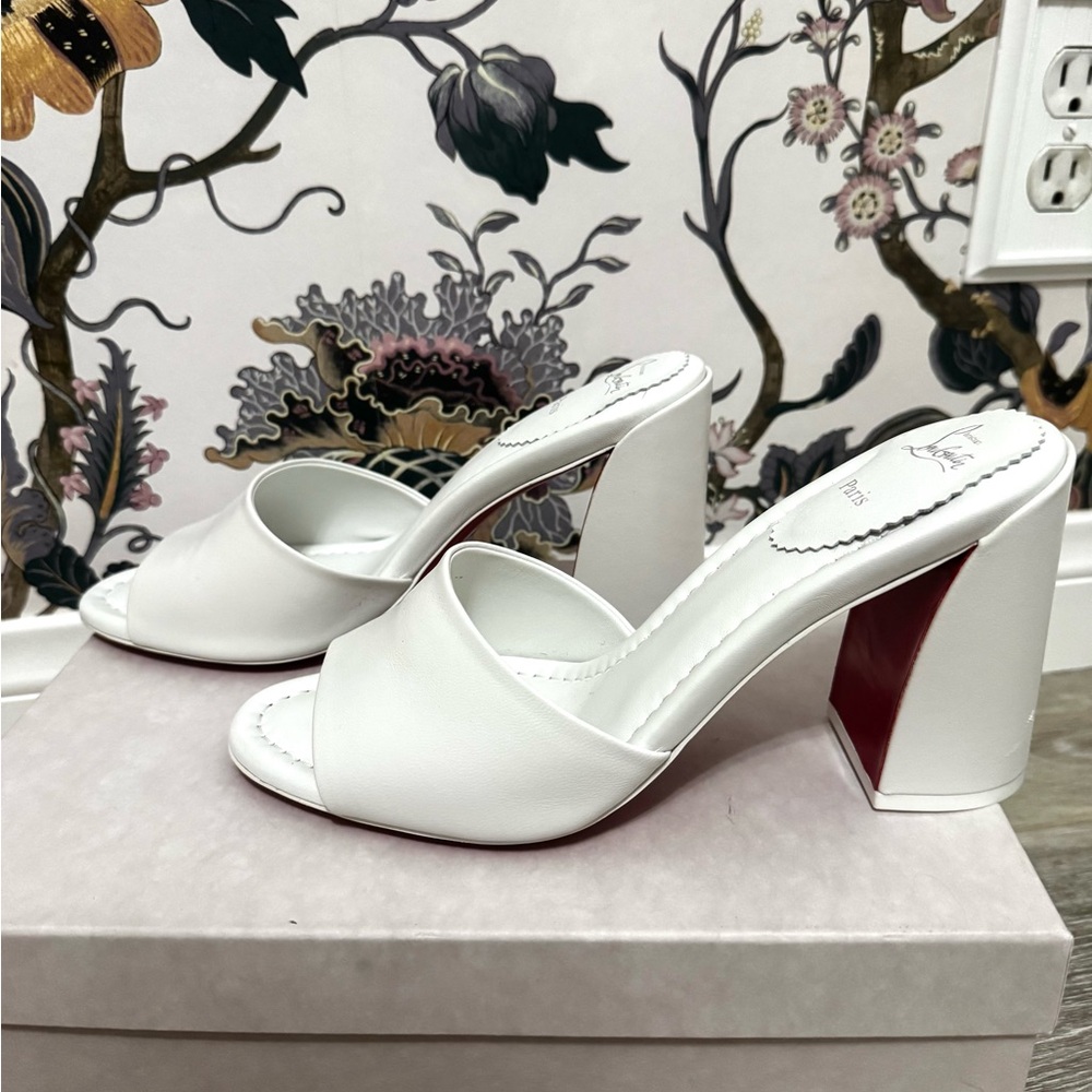 Louboutin new Jane Mule 85mm (40.5)